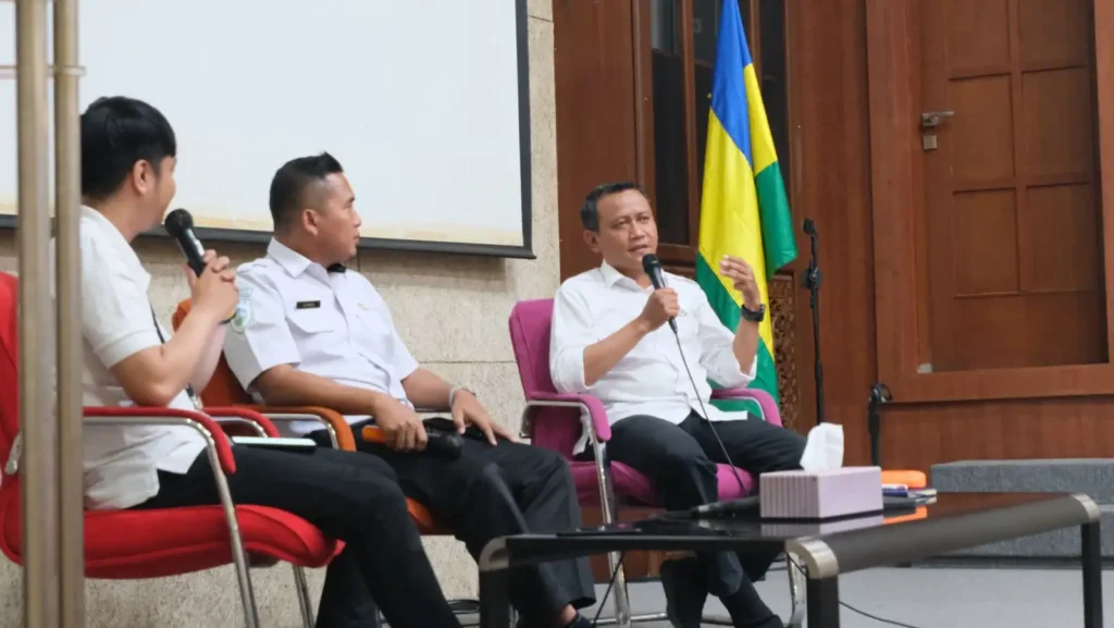 Peneliti Ahli Muda di Pusat Riset Kebencanaan Geologi Edi Hidayat. (Foto: BRIN)