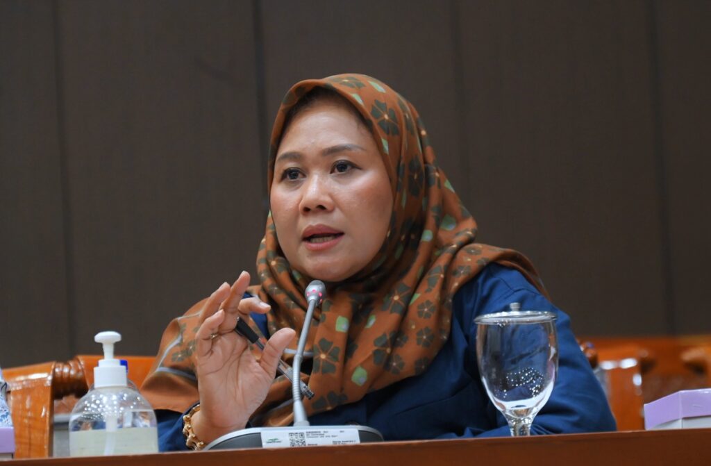 Anggota Timwas Haji DPR RI Luluk Nur Hamidah dalam Rapat Evaluasi Penyelenggaraan Ibadah Haji di Gedung DPR, Jakarta. Foto : DPR RI/Tari/Andri