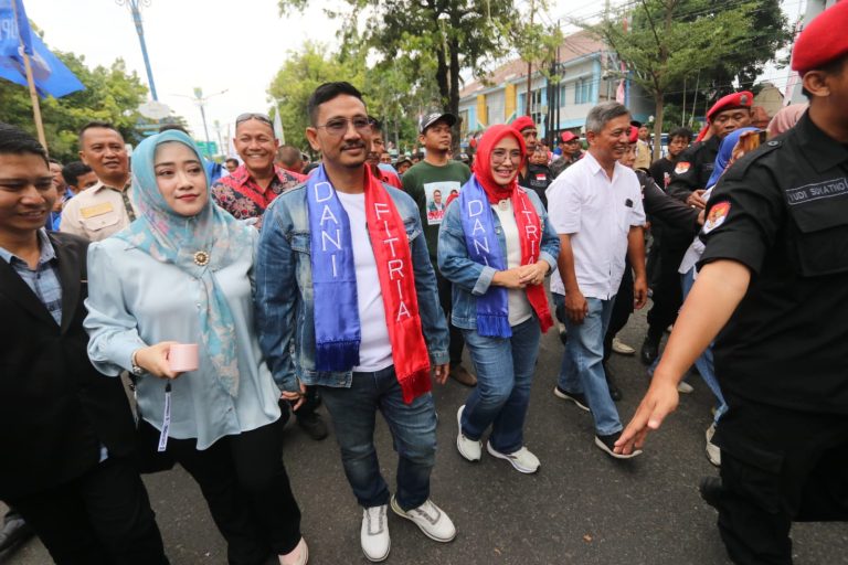 Survei Naraya Institute: Dani Mardani-Fitria Pamungkaswati Unggul di Pilwalkot Cirebon