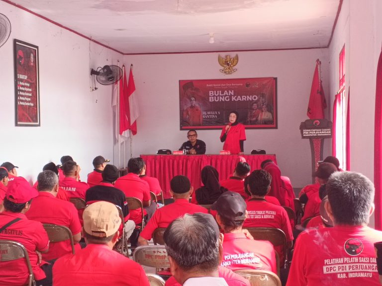 Rayakan Bulan Bung Karno, Selly Gantina Ingatkan Kader Awasi Pemerintah