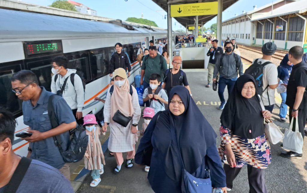 KAI Daop 3 Cirebon Hadirkan Promo ‘Merdeka’ Diskon 20 Persen untuk HUT RI ke-80