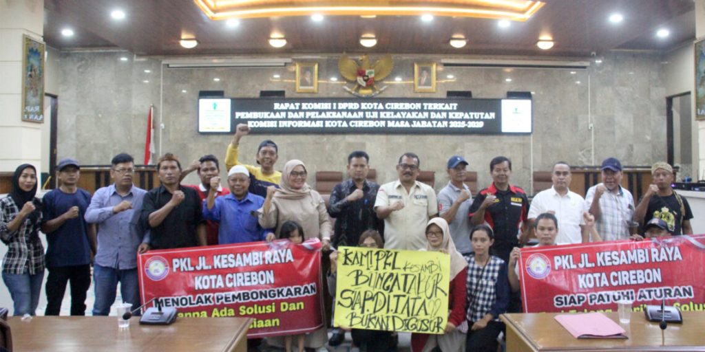 PKL Jalan Kesambi Sampaikan Tujuh Tuntutan ke DPRD Kota Cirebon