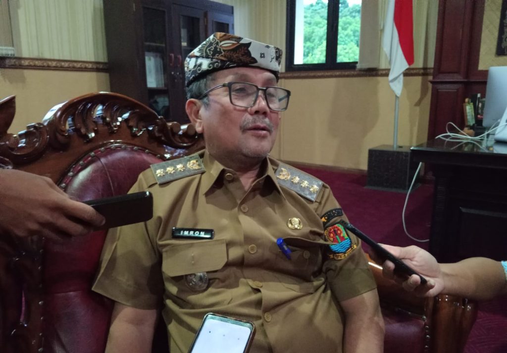 Bupati Cirebon Imron