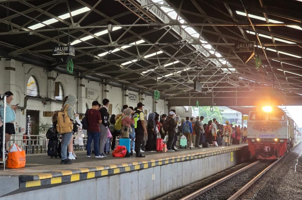 tiket mudik kereta api