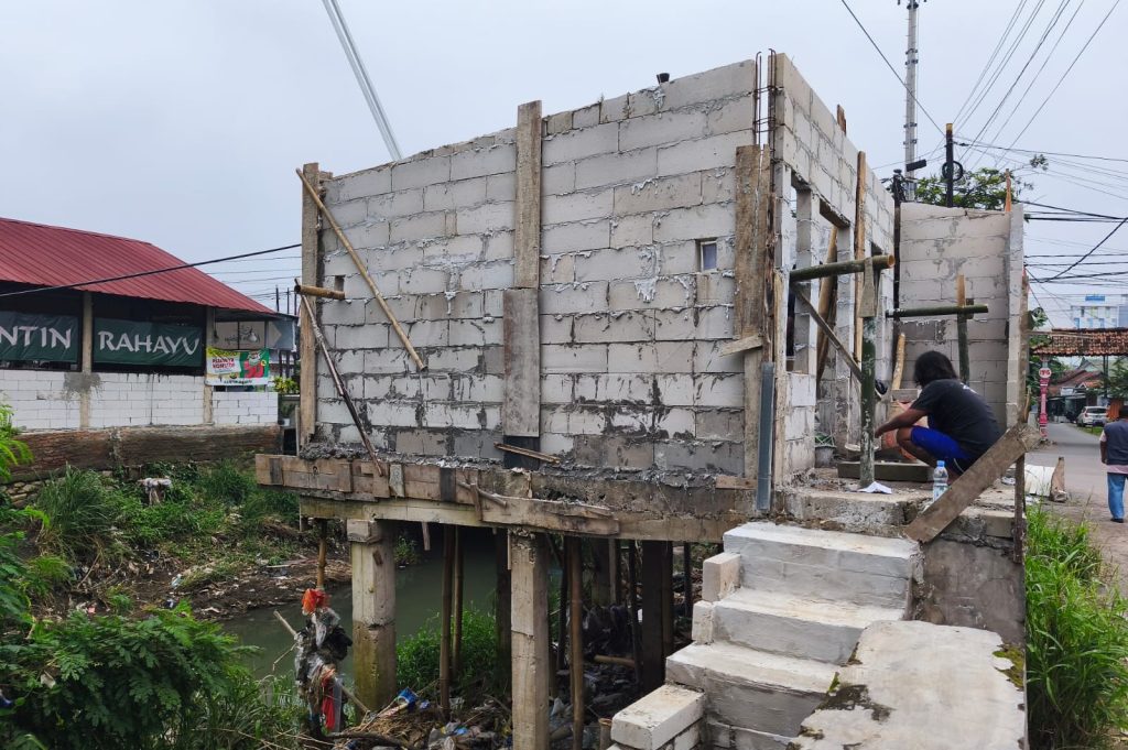 Bangli di Sungai Kedungpane