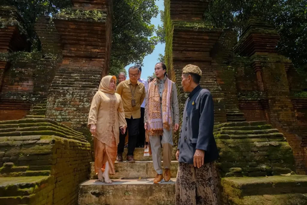 Menteri Pariwisata ke Cirebpn